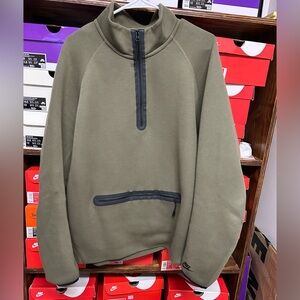 Nike tech fleece quarter zip